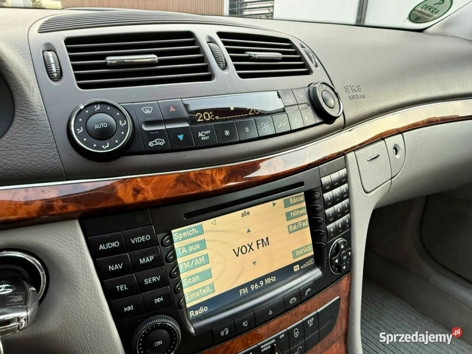 Mercedes E 220 E220 CDi 150 Automat Pamięci 150KM Radom