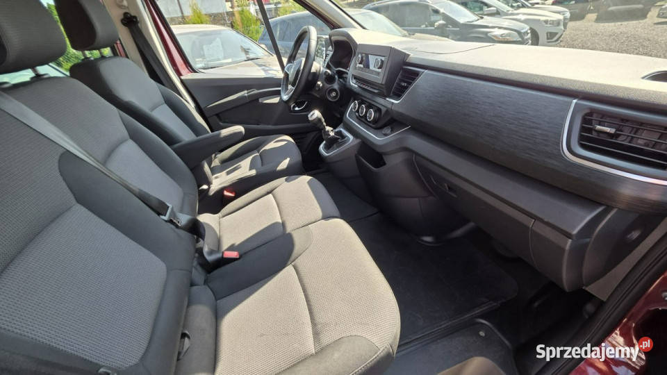 Renault Trafic Salon LongStan idealny 20 D 150 bordowy