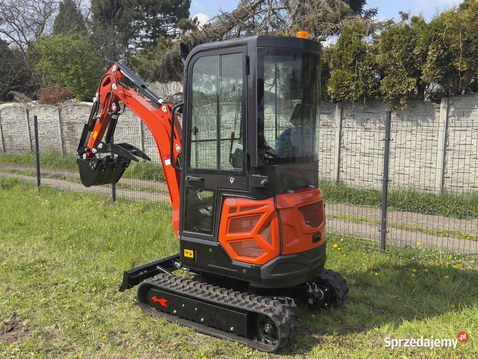 Koparka MiniKoparka 18T KUBOTA Skrętne ramie małopolskie Brzesko sprzedam