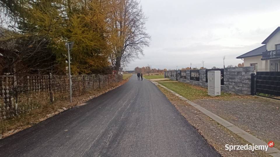 Dom z zabudowaniami gospodarczymi w Dziebałtowie