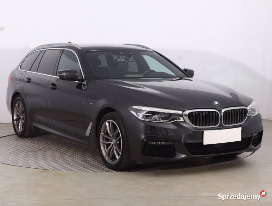 BMW 5 520d xDrive podgrzewane fotele Samochody osobowe Piaseczno