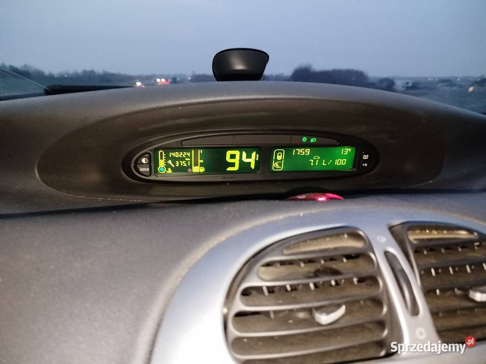 Citroen Xsara Picasso 140 16 benzyna LPG nieuszkodzony Łódź