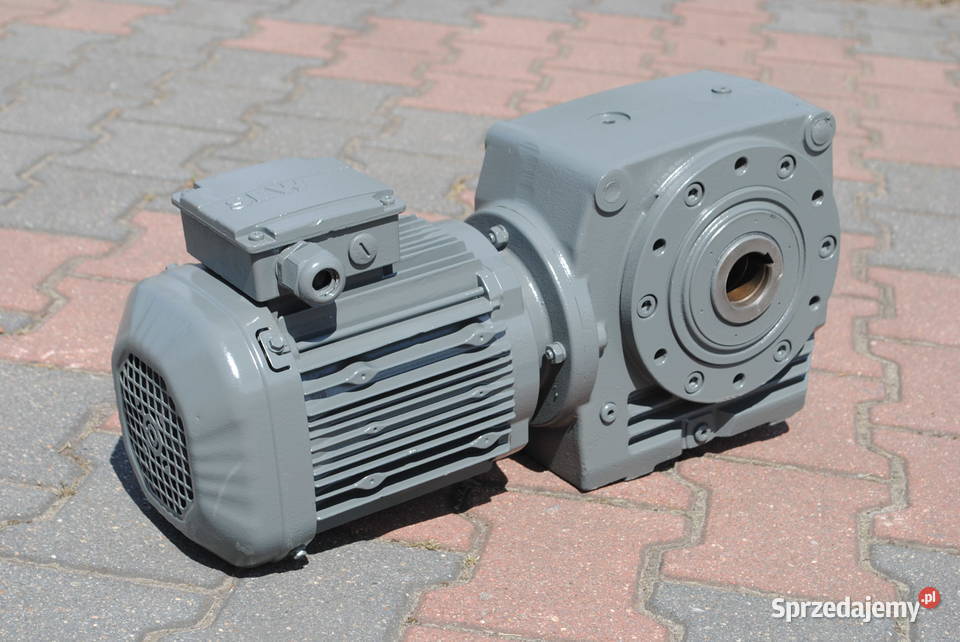 Motoreduktor kątowy 22kw 37obrmin firmy Kargowa