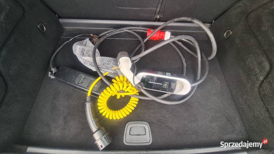 Mercedes b250e elektryczny 55 przebiegu Żerdź