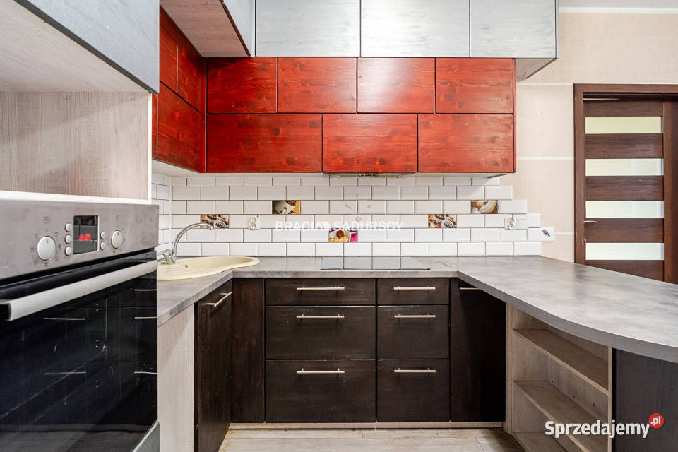 Do sprzedaży mieszkanie 6106m2 3 pokojowe Kraków Liczba pokoi 3