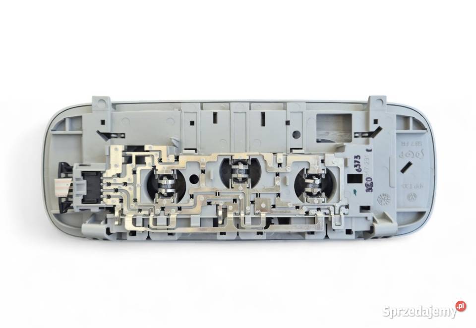 LAMPKA PODSUFITKI OŚWIETLENIE KABINY VW PASSAT Oświetlenie kabiny świętokrzyskie Działoszyce