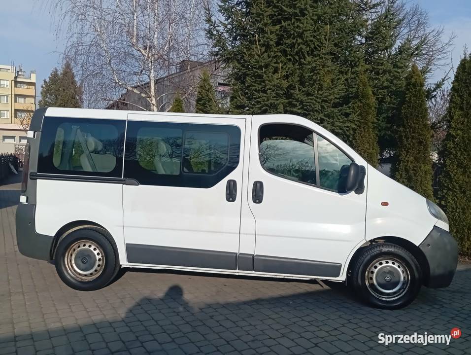 OPEL VIVARO 19 DIESEL 9 OSÓB SPRAWNY ZAREJESTR poduszka powietrzna Opel Gostynin sprzedam