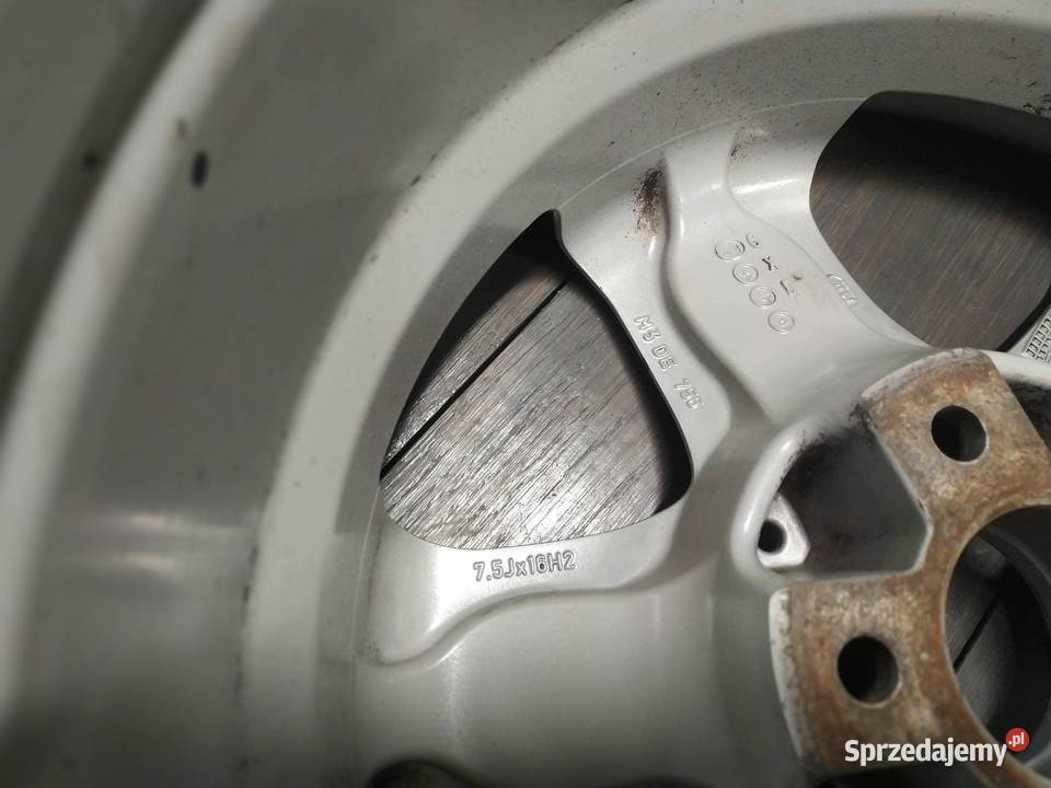 Alufelgi Mercedes 5x112 75Jx16H2 ET35 Średnica 16" Samochodowe