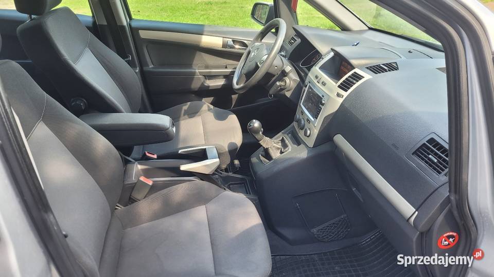 Opel zafira 2008 16 benzyna 7mio osobowyhak Van / Minibus Hajnówka