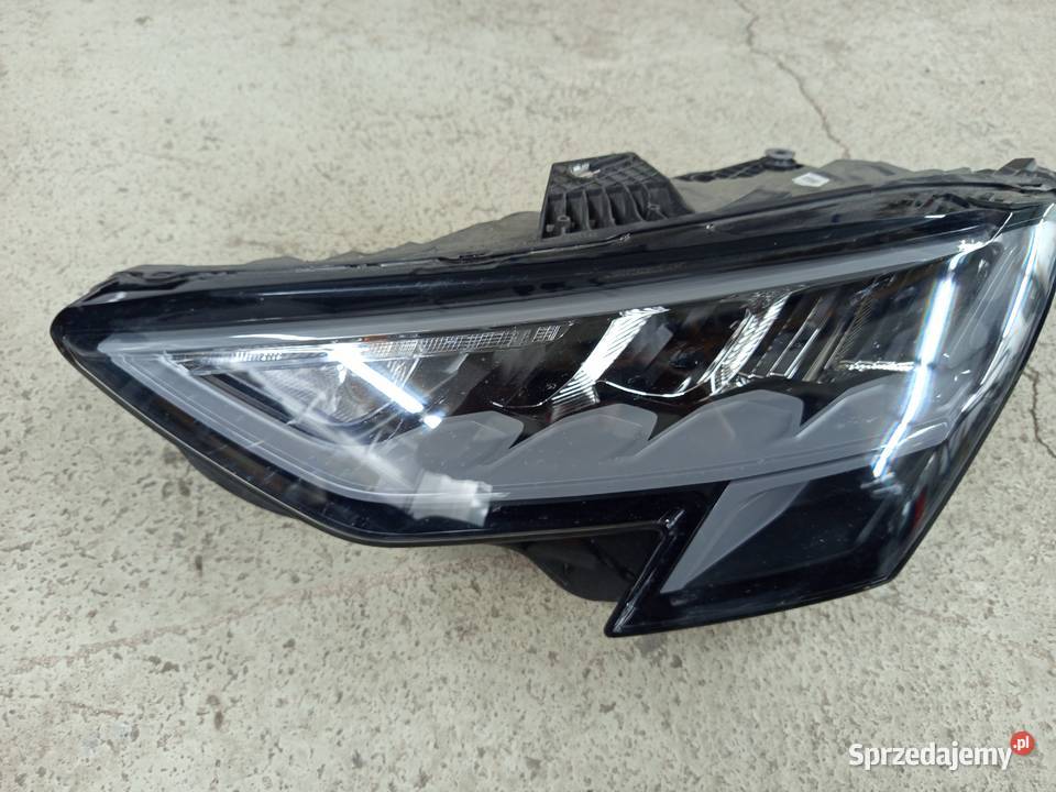 Reflektor lewy audi a3 20 roku full LED orginal Rzeszów