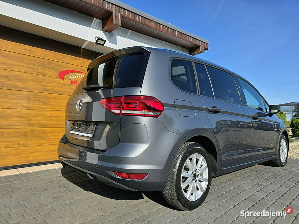 Volkswagen Touran serwis ASO Hak 7ososbowy III Rydułtowy