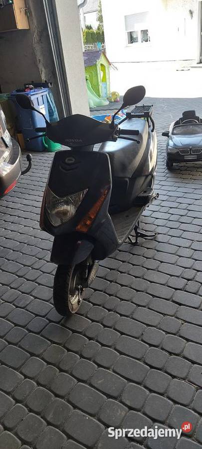 Skuter Honda 2004 Rok produkcji 2004 opolskie Wierzch sprzedam