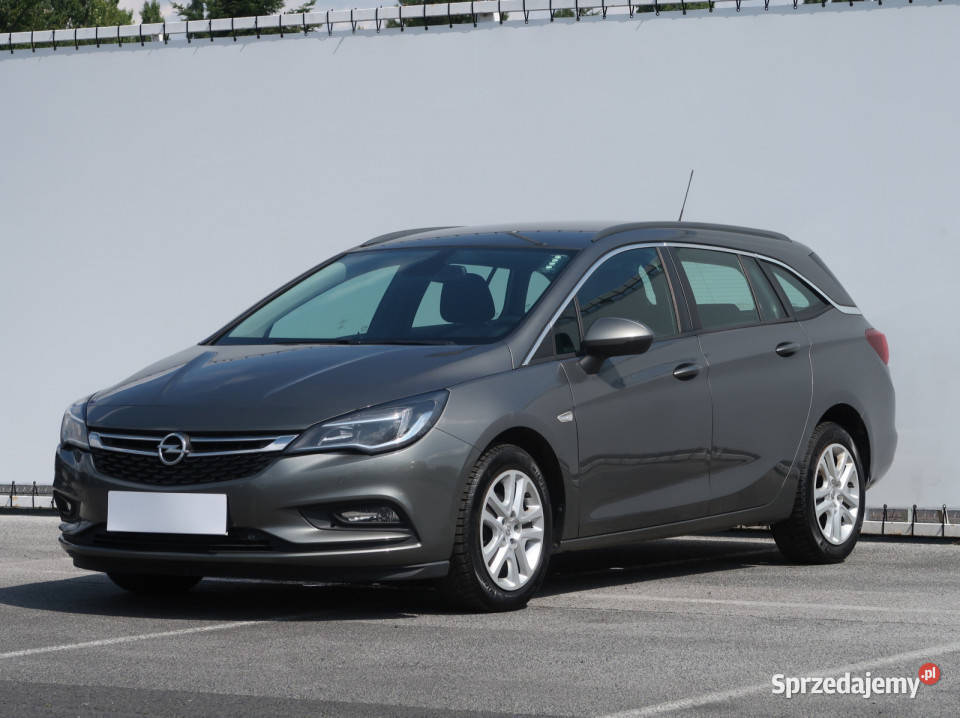 Opel Astra 16 CDTI Rok produkcji 2018 Lublin