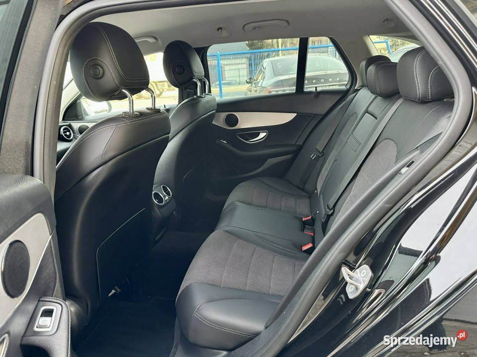 Mercedes C 180 LEDNaviPDCSerwisGwarancja W205 dolnośląskie Kamienna Góra