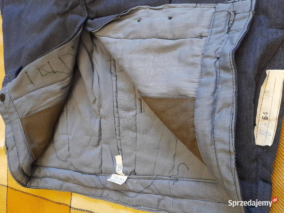 Sprzedam org z PRLu kufajkę spodnie ocieplane Poznań