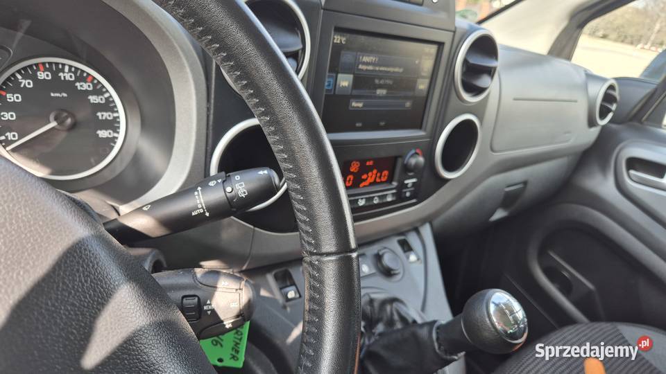 PARTNER 12 110 OPŁACONY BEZWYPADKOWY Rzeszów