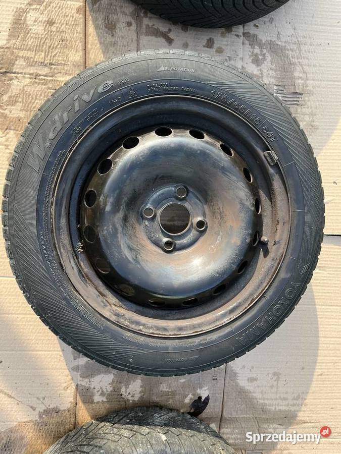 Opona z felgą Yokohama W Drive V903 17565R15 84T zima Brzesko