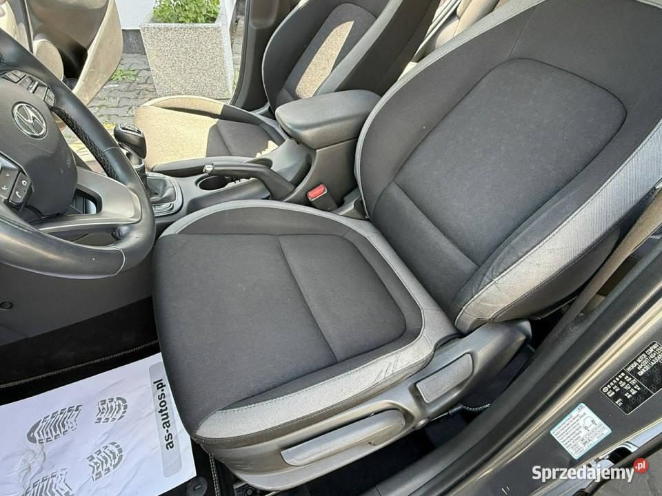 Hyundai Kona 10 TGDI 120 asystent pasa ruchu Węgrów