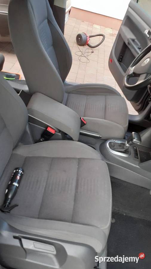 Volkswagen Touran 2007 14 TSI automatyczna