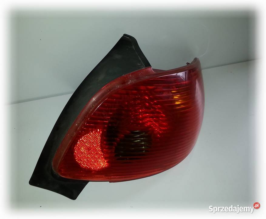 206 Peugeot 3D LIFT LAMPA TYŁ Prawy TYLNA Prawa Bochnia