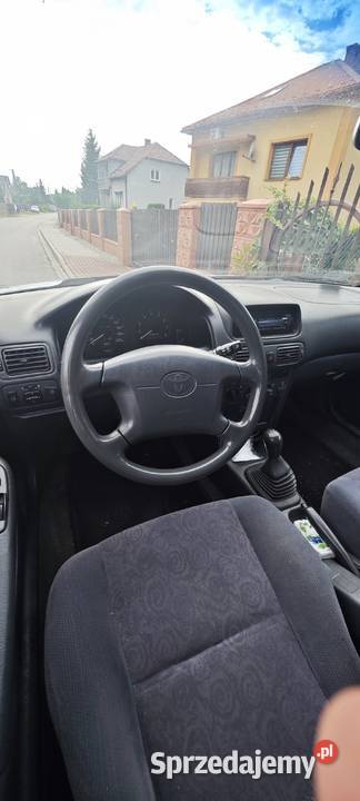 Toyota Corolla 13 1999r z gazem 280000km sprzedam