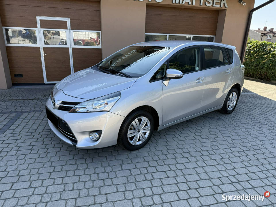 Toyota Verso 16 112 Klima Kamera Navi 7osobowy Van / Minibus śląskie Orzech