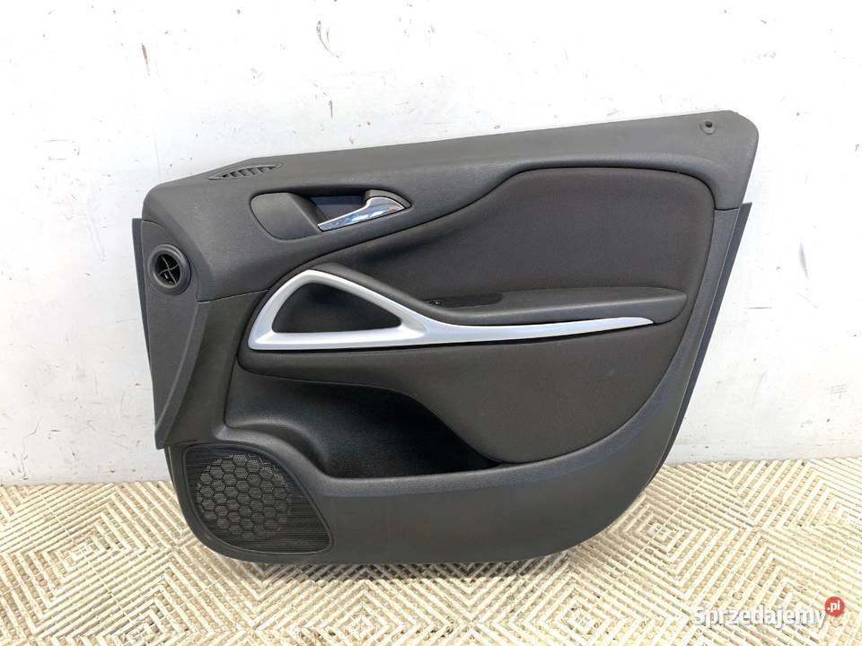BOCZEK DRZWI PRAWY PRZÓD OPEL ZAFIRA C Minivan Tapicerki samochodowe podkarpackie