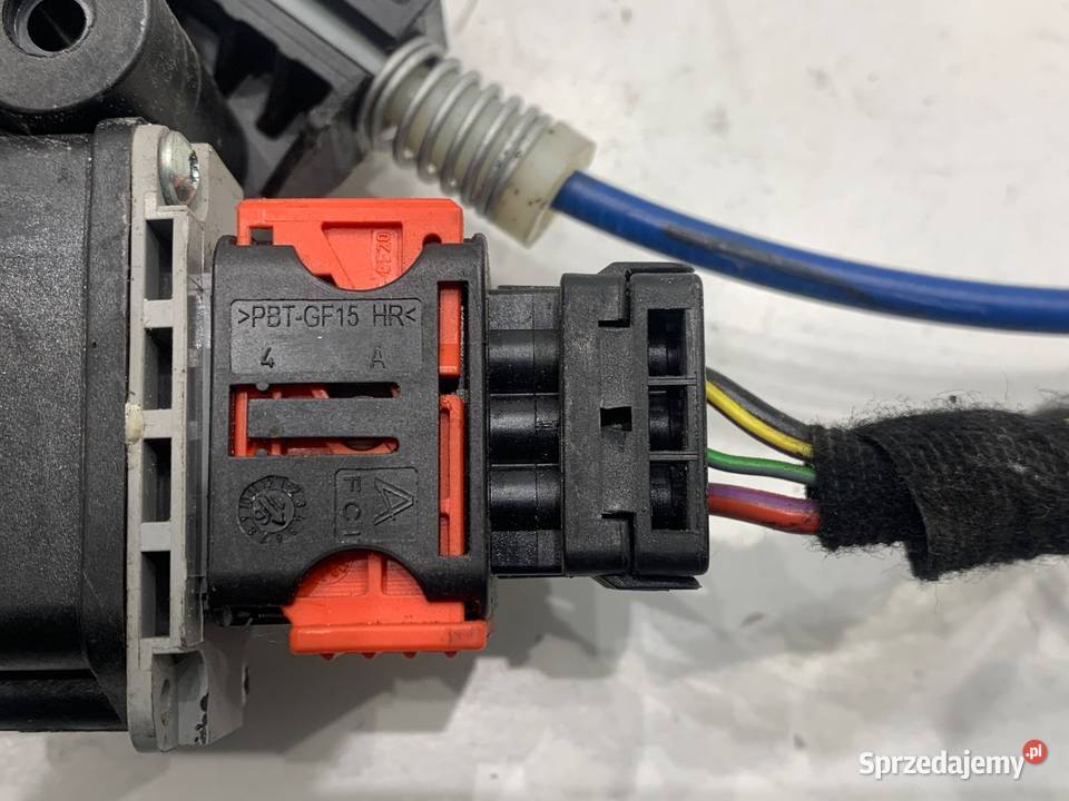 PODNOŚNIK SZYBY PRAWY PRZÓD OPEL CORSA E sprzedam