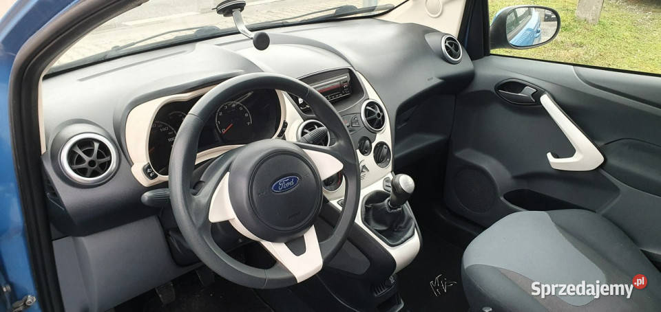 Ford KA Podgrzewana przednia szybaKlima lakier metallic