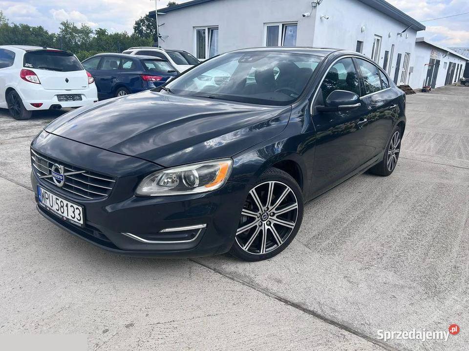 Volvo S60 PLATINUM 20 benzyna 306 2015r Rok produkcji 2015 Pułtusk