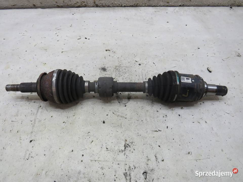 PÓŁOŚ LEWA PRZÓD PRZEDNIA RAV 4 III LIFT 22 D4D osobowe sprzedam