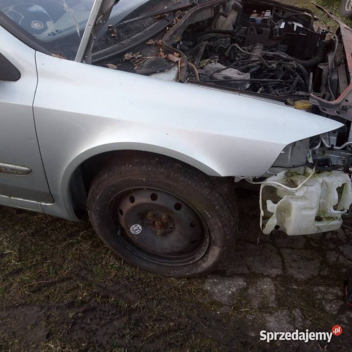 Renault Laguna II kod lakieru Tieb64 Rok produkcji 2004 Złoczew sprzedam