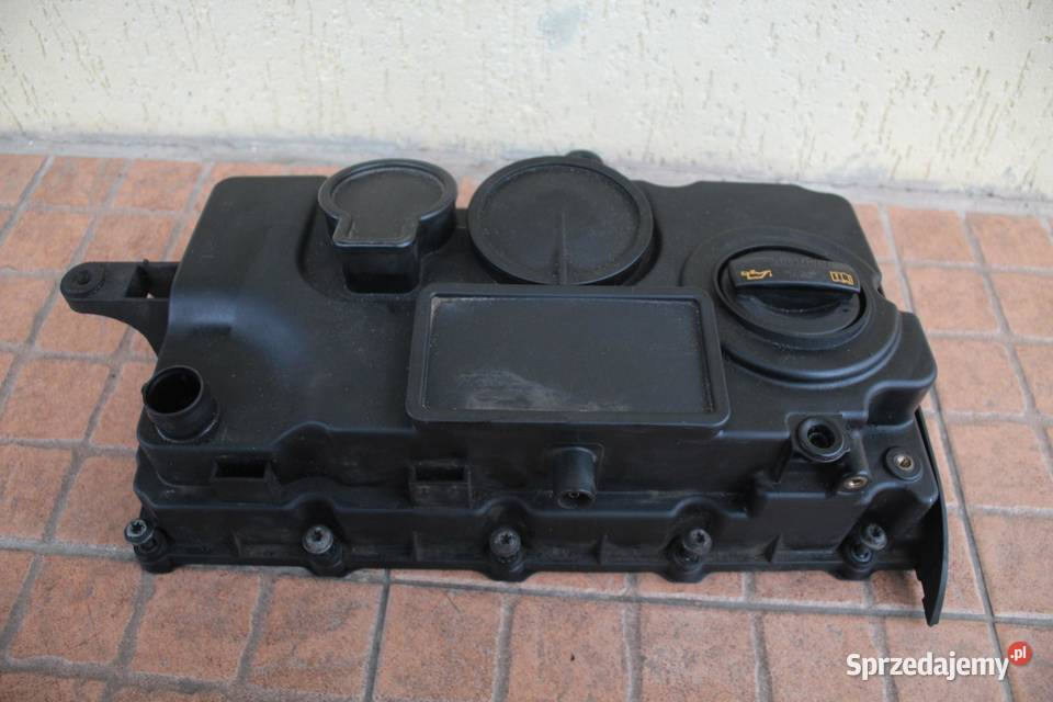 POKRYWA ZAWORÓW VW PASSAT B6 20 TDI 03G103469L osobowe