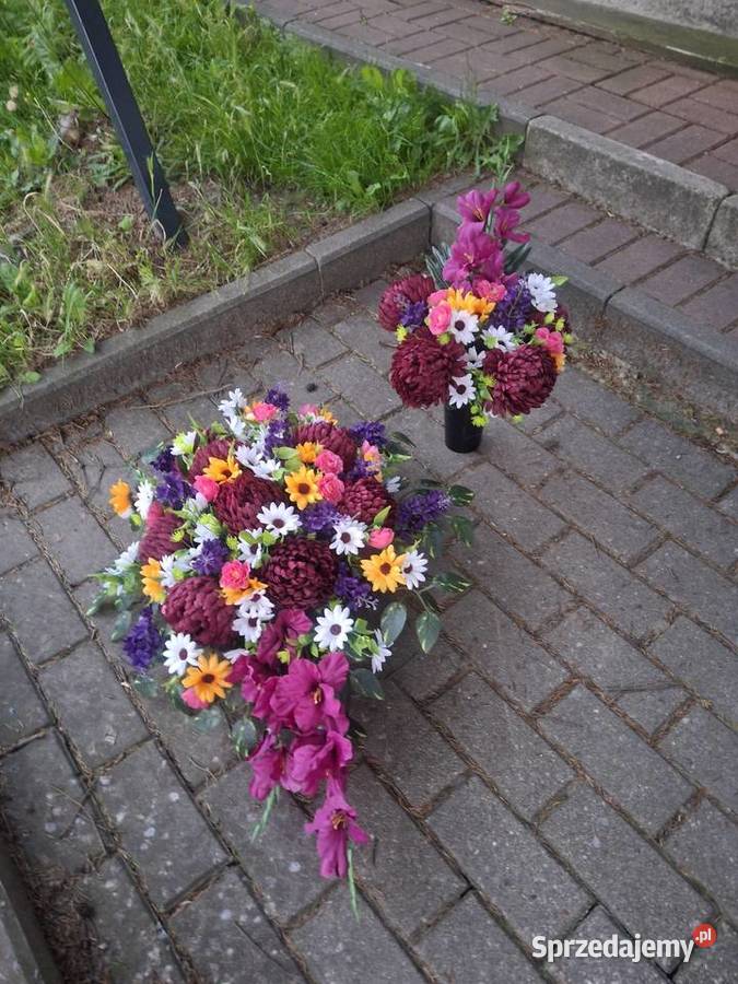 Wiazanka stroik kompozycja na cmentarz pomorskie Kwidzyn