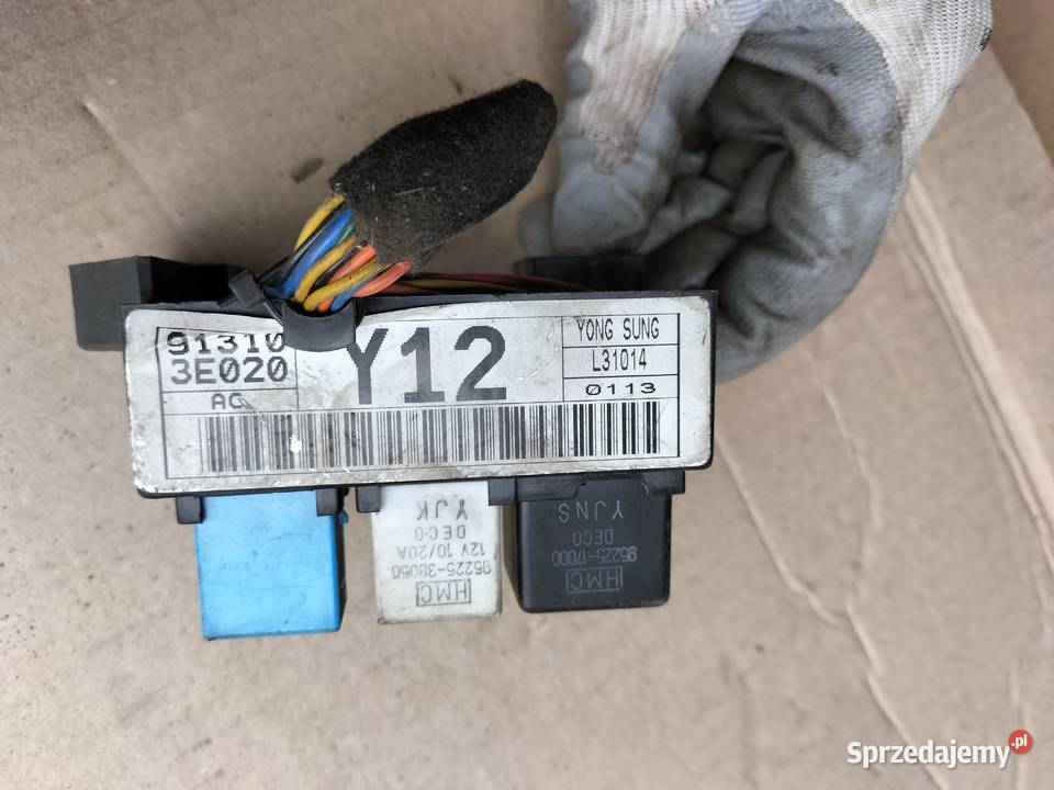 KIA SORENTO SKRZYNKA PRZEKAŹNIKÓW PRZEKAŹNIK Kamień-Kolonia