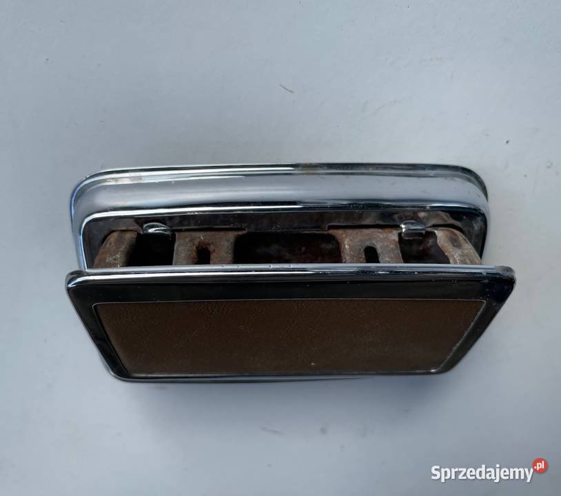 Mercedes Benz W108 popielniczka drzwi tylnych Poznań