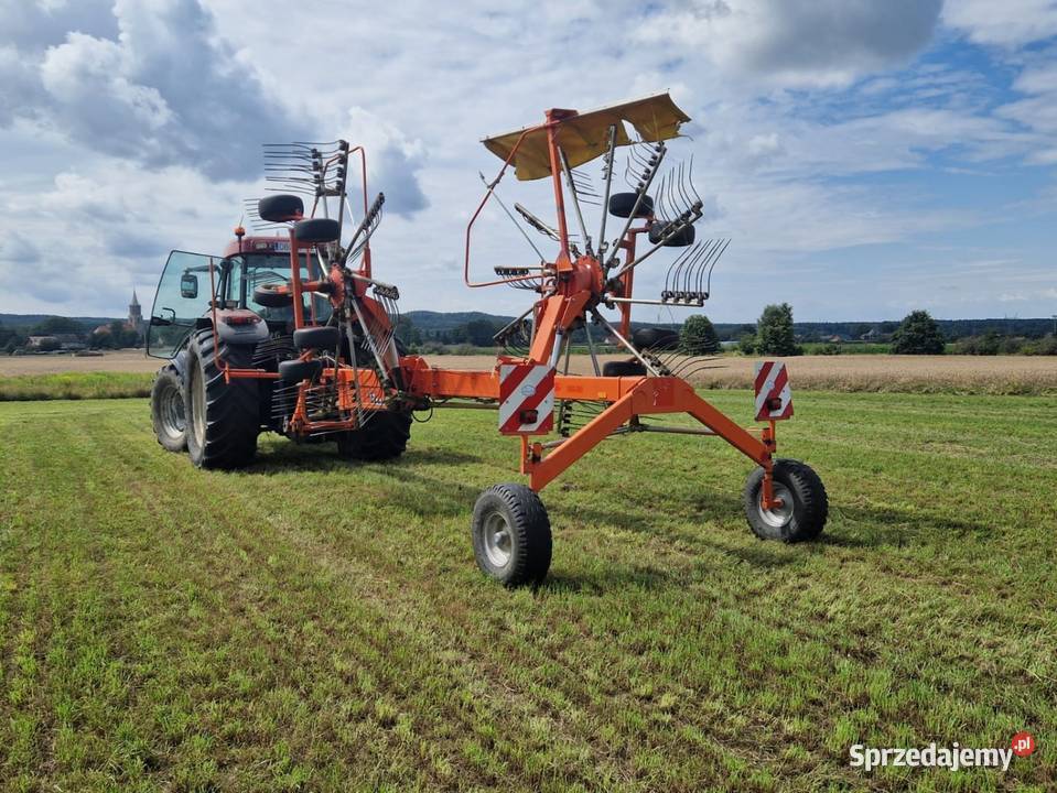 Zgrabiarka dwukaruzelową fella ts1401 Godzieszów