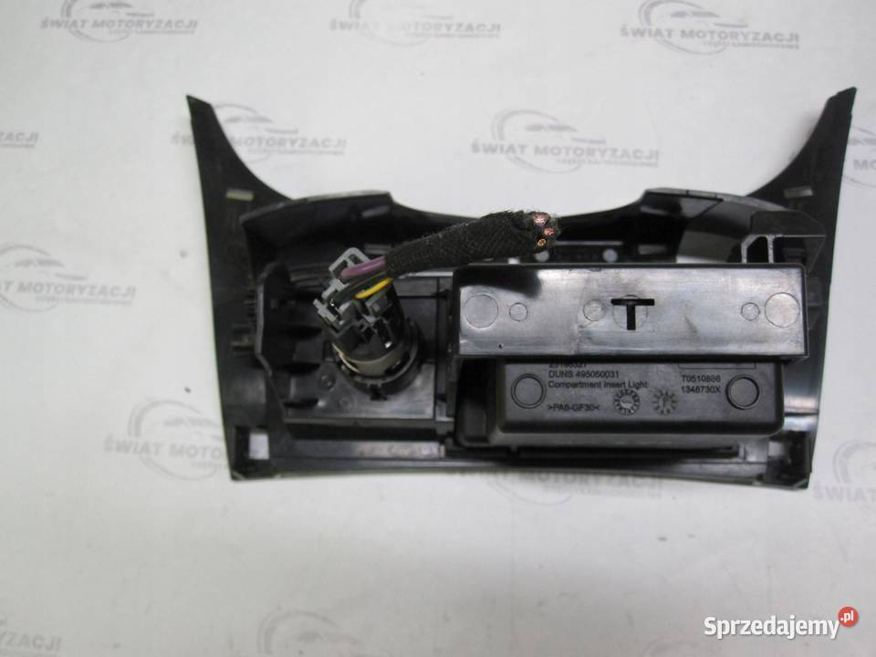 INSIGNIA A I LIFT 10r popielniczka schowek