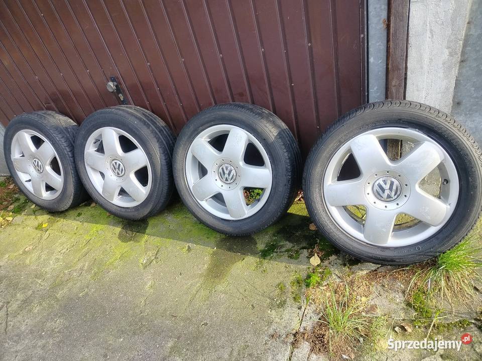 Felgi 5x100 15 VW polo 9n opony śmietnik Samochodowe Skarżysko-Kamienna