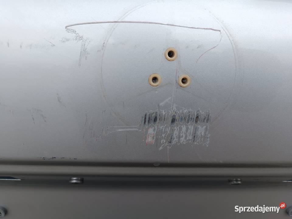 Klapa bagażnika w210 Eklasa Wieniawa