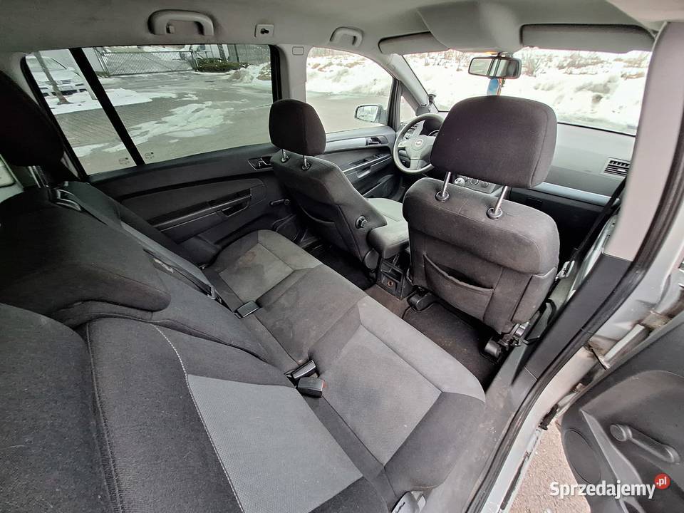 Opel zafira 16 gaz hak 7 osobowy śląskie Zawiercie