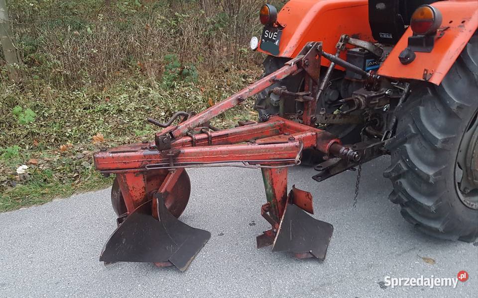 Pług 2skibowy Duży Grudziądz na wysokiej słupicy Dąbrowa Tarnowska