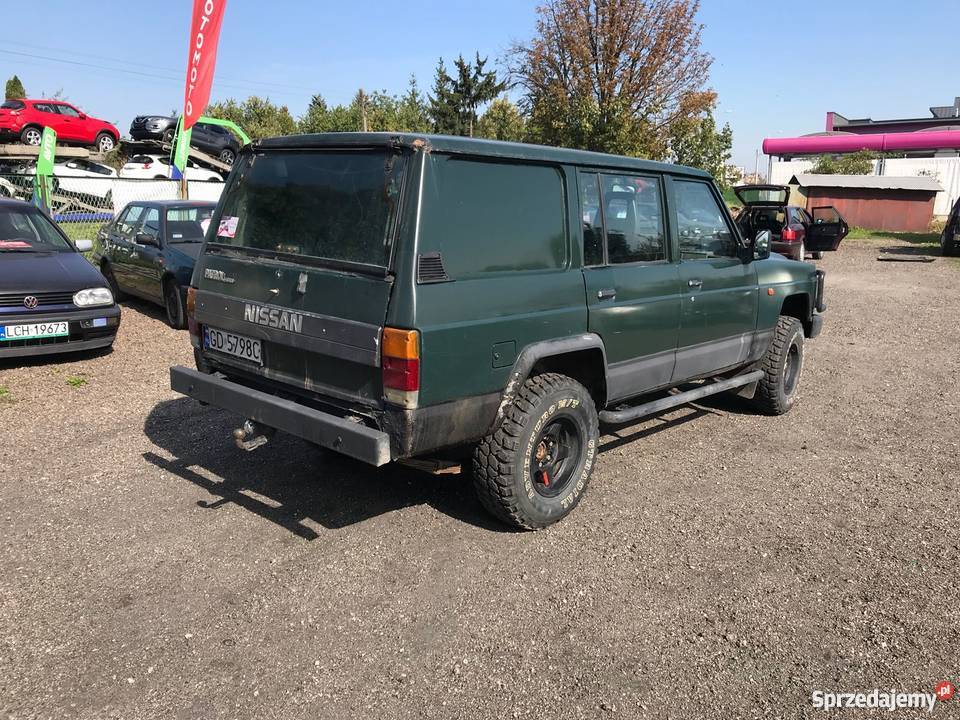 Nissan Patrol auto terenowe super silnik z Rok produkcji 1990 lubelskie Chełm