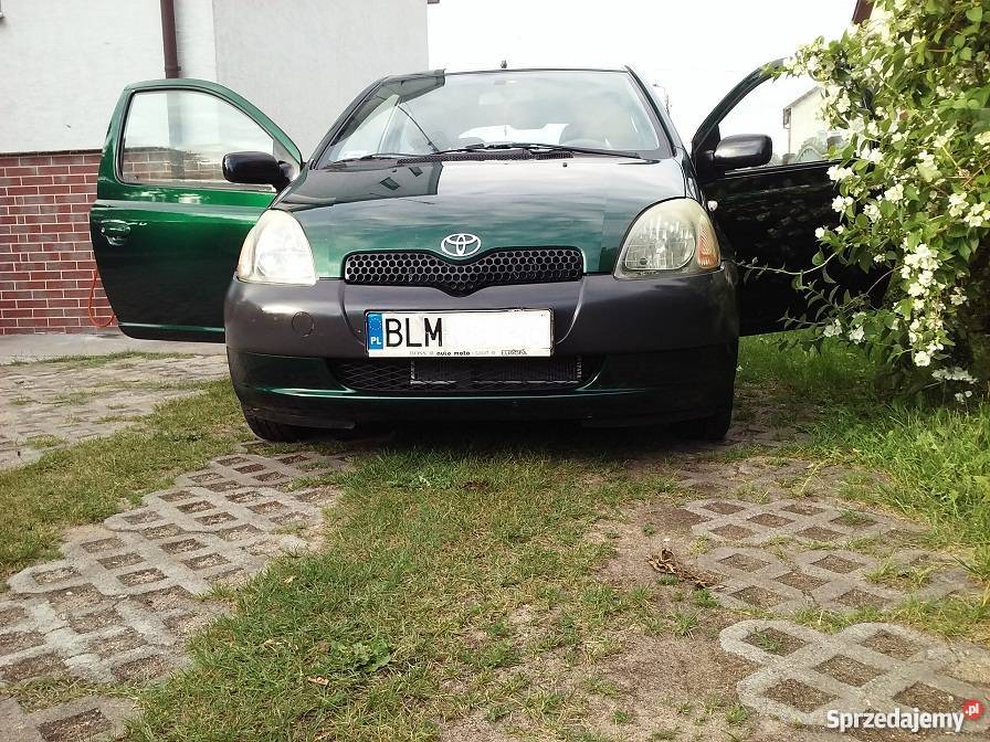 Sprzedam 3drzwiową Toyotę Yaris benzyna Ostrołęka