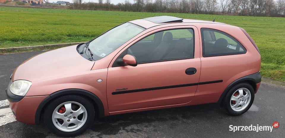 Opel corsa C Comfort 2001 10 2lata opłaty bez serwisowany w ASO Słupca