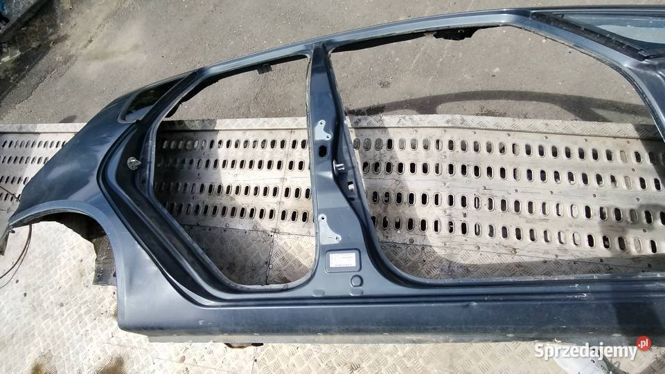 Prawa Ćwiartka Mitsubishi Colt Dębowiec