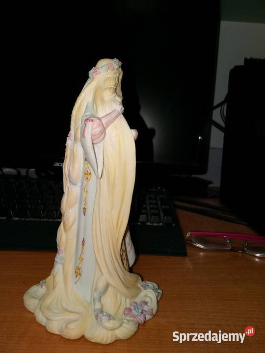 roszpunka lalka porcelanowa dama Warszawa