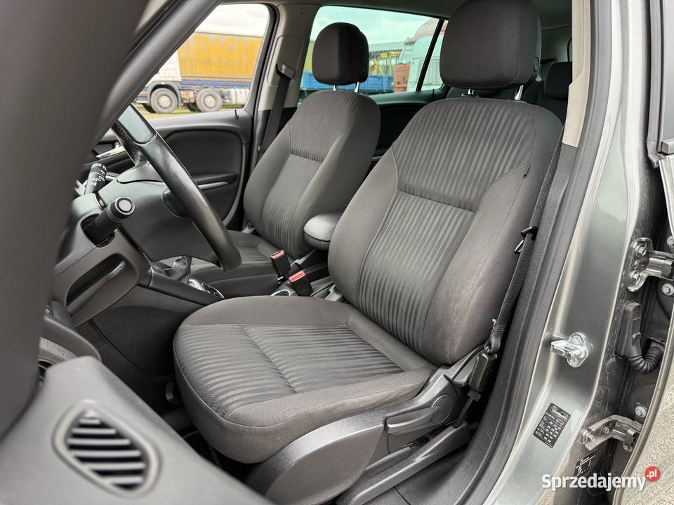 Opel Zafira 14 BENZYNA Klimatronik Tempomat ASR (kontrola trakcji) Konin