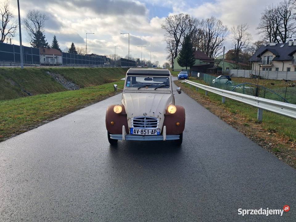 Citroen 2 CV JeżdzącyDobra baza pod renowację Łańcut sprzedam