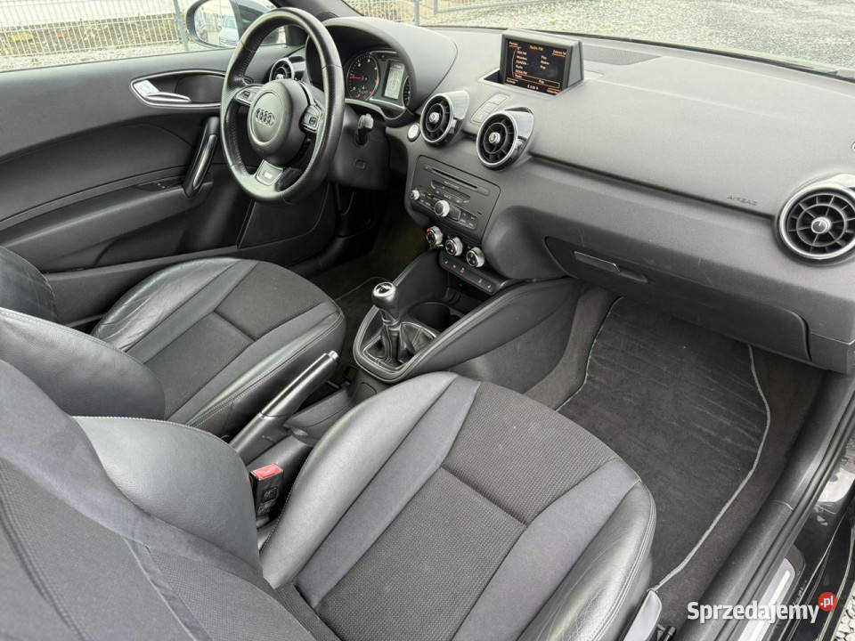 Audi A1 3drzwiowe 16 TDI 105 2011r SLine zadbane 105KM Wojkowice sprzedam